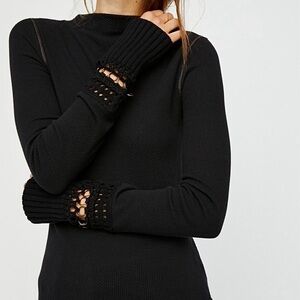 RARE HSA EXC • Free People Sweet Thang Thermal in Black •